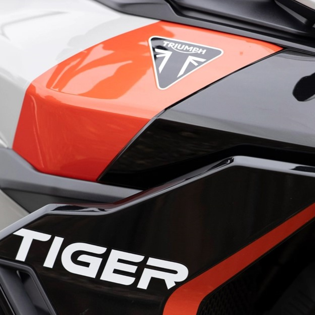 Intense Orange (code EI) Triumph Motorcycle Paint Products - All ...